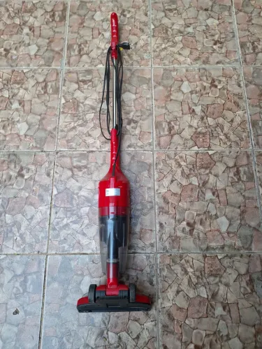 Aspirador de Pó Vertical - Limpeza Prática e Eficiente