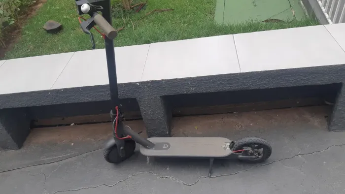 Patinete Elétrico Xiaomi Mi Electric Scooter