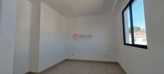 Apartamento no Tatuapé com 1 quarto e quintal para locação no Tatuapé.