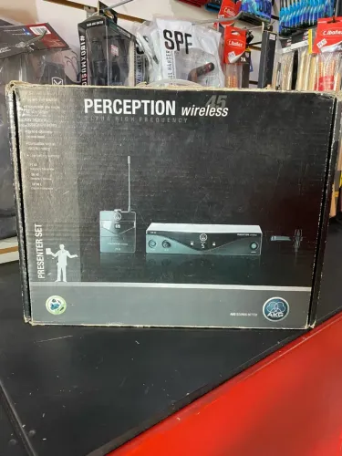 AKG Perception 45 Wireless Presenter Set