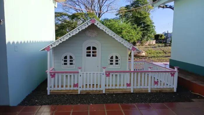 Casinhas de boneca 