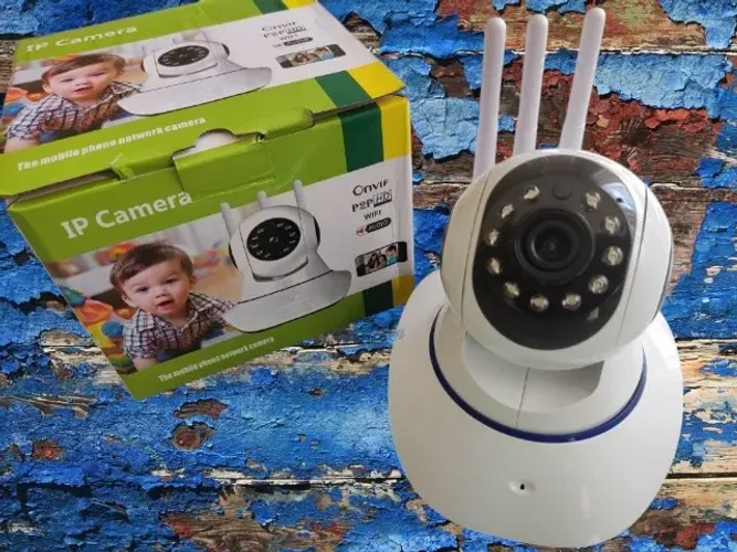 Câmera Smart Wifi 5V  Interna  (Nova) 