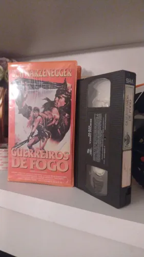 VHS GUERREIROS DE FOGO ARNOLD SCHWARZENEGGER RARÍSSIMO 