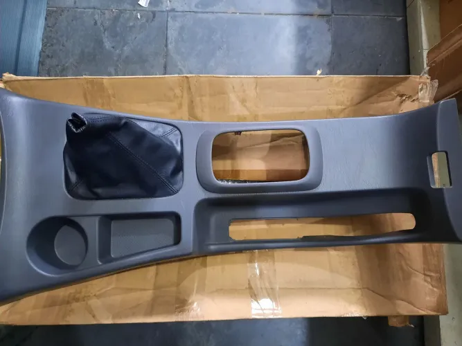 Console Central Toyota Hilux automática 2005 a 2012