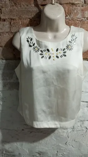 Blusa feminina Tam.P (preço individual)