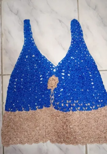 Blusa saida de praia Crochê Azul 