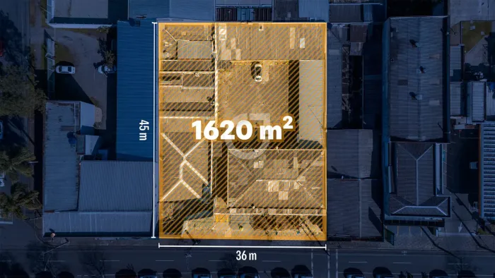Terreno Comercial à venda no Boqueirão 1.620 m² de área total | Av. Marechal Floriano Pei