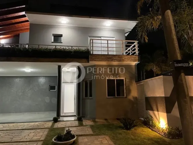 Casa lindissima toda planejada em Condomínio Fechado  Hortolândia