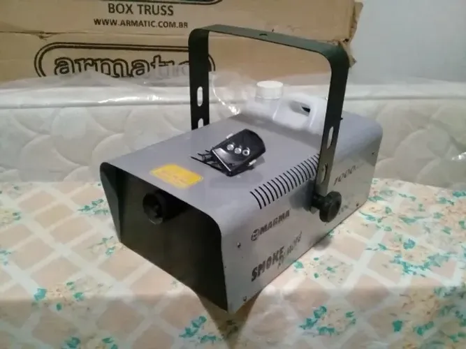 Maquina de Fumaça c/ Controle Equipamento para DJ