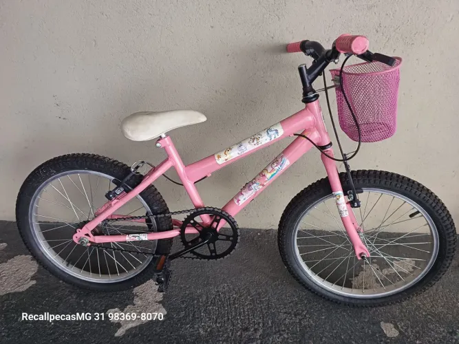 Bicicleta Infantil Rosa com Cestinha