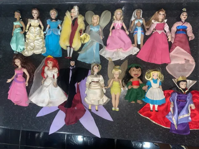 Coleção bonecas de porcelana princesas Disney
