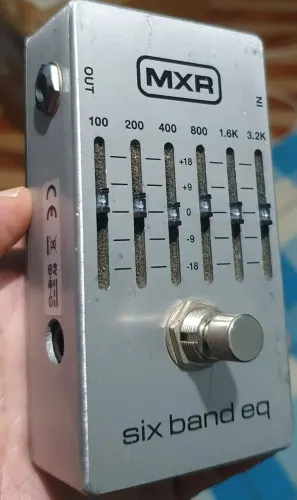 Equalizador MXR Six Band EQ
