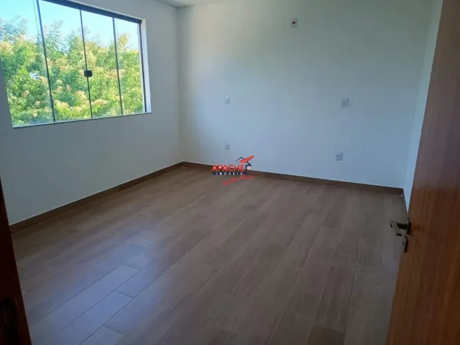 Apartamento com 3 quartos à venda no bairro Vale do Sereno 2