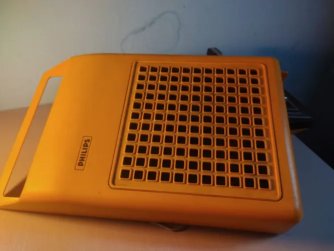 Vitrola Philips GF133 Amarela - Todas Velocidades Funcionando