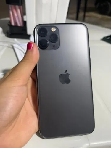 Vendo iPhone 11 Pro 