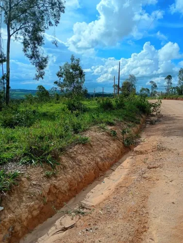 Terreno na região medeiros itatiaucu 