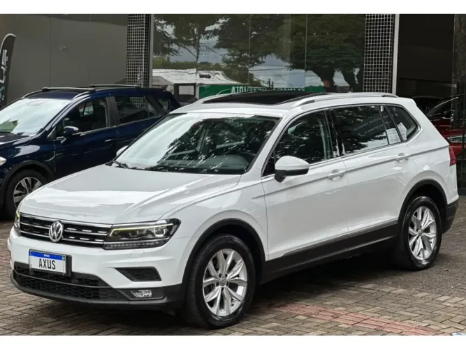 Volkswagen Tiguan Allspac Comf 250 TSI 1.4 Flex 2019