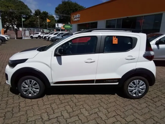 Fiat Mobi Trekking 1.0 Flex 5P 2024