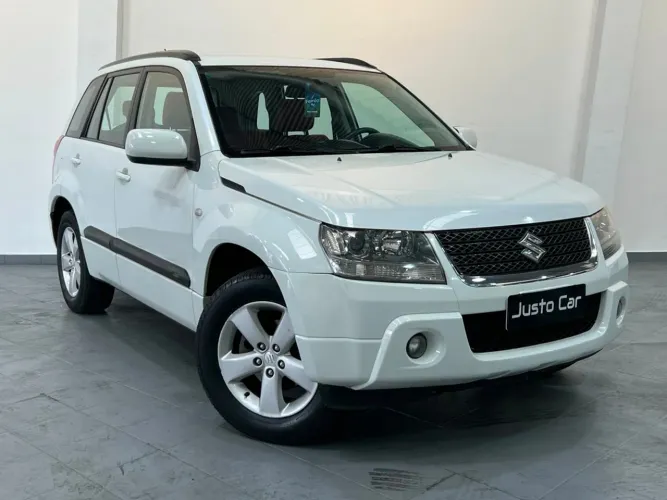 Suzuki Grand Vitara 2.0 16V 4x2/4x4 5P Aut. 2011