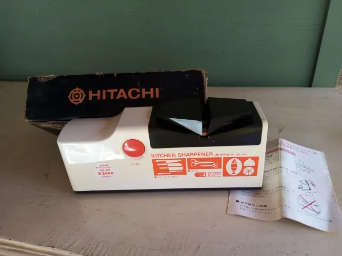 Amolador de facas Hitachi Japonês 