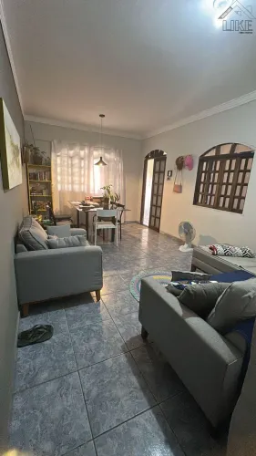 Casa para Locação 3 quartos  Santa Inês III | Zona Leste R$2.200,00 REF: CA0837