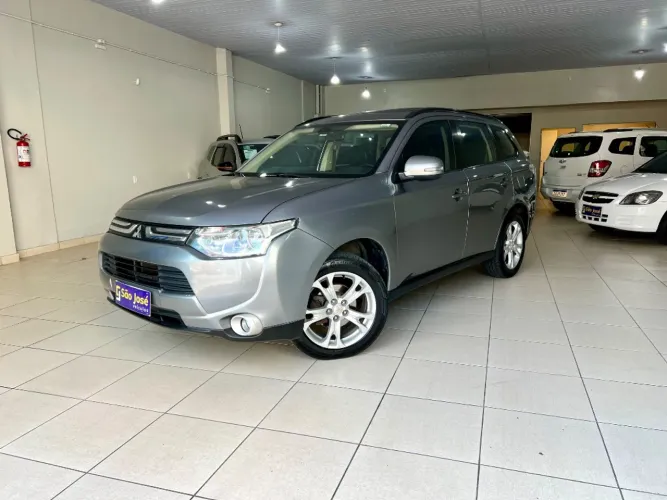Mitsubishi Outlander 2.0 16V 160cv Aut. 2015