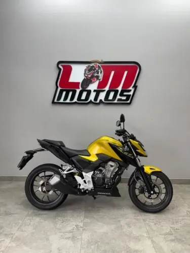 2023 - Honda Cb 300F Twister - Km; 1.211