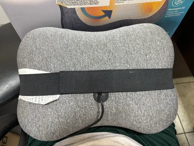 Travesseiro RelaxMedic Bivolt - massageador para corpo, cabeça