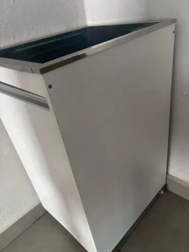 Balcão lavanderia 100% MDF para guardar bujão de gás 