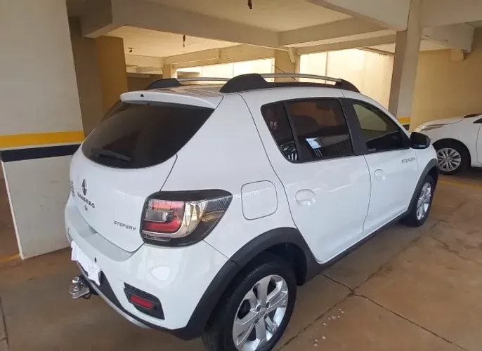 Renault Sandero Stepway Hi-power 1.6 8V 5P 2015