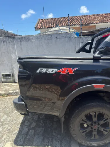 Nissan Frontier Pro4x CD 4X4 2.3 Bi-TB Die. AUT 2024