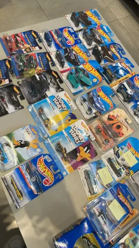 Lote Hot Wheels Katia
