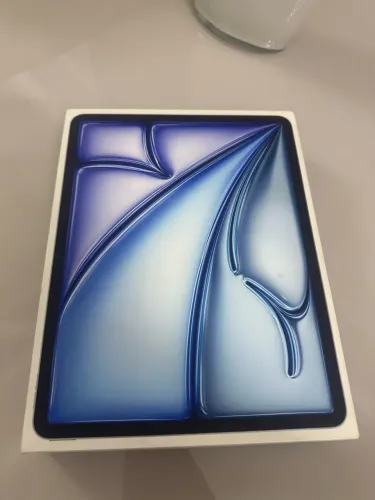  iPad Air 13-inch (M2) Wi-Fi 128 GB