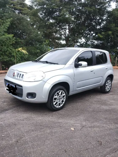 Fiat Uno Vivace Celeb. 1.0 EVO F.flex 8V 5P 2013