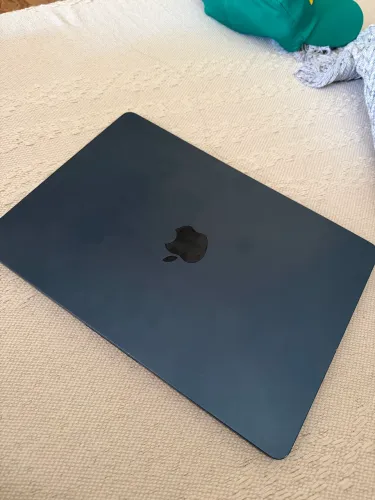 MacBook Air M2 2022 | 8GB Ram | Apple M2 | 256GB SSD | Azul - Bateria 88%