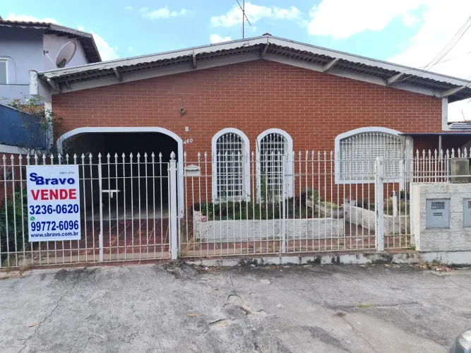 Imóvel para venda possui 237 metros quadrados com 3 quartos em Jardim do Lago - Campinas -