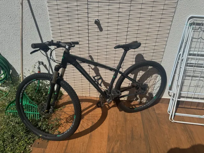 Vendo bicicleta sense aro 29