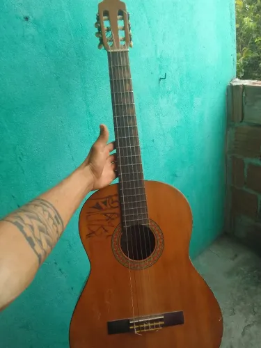 Vendo violão yamaha