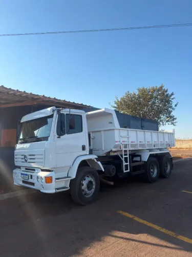 Caminhão caçamba Mercedes 1720 novo