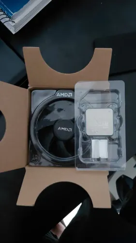 Processador AMD Ryzen 5 3600 + Cooler Original AMD - Com Caixa