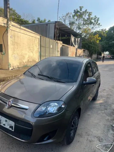 Fiat Palio Attractive 1.0 EVO Fire Flex 8V 5P 2016