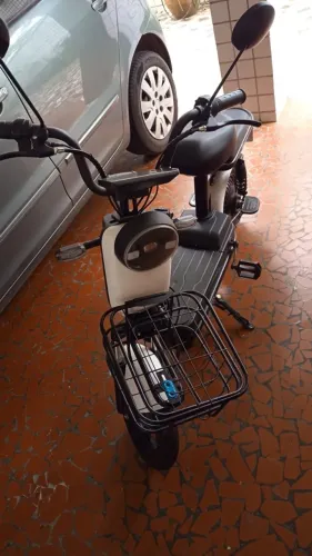 Bicicleta elétrica scooter