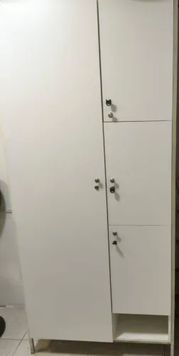 Armário multiuso