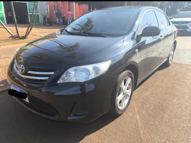 Toyota Corolla GLI 1.8 Flex 16V Aut. 2013
