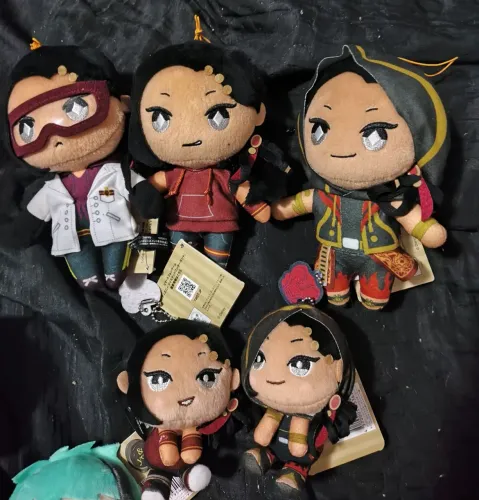 Kit 5 pelúcias originais de Jamil Disney Twisted Wonderland