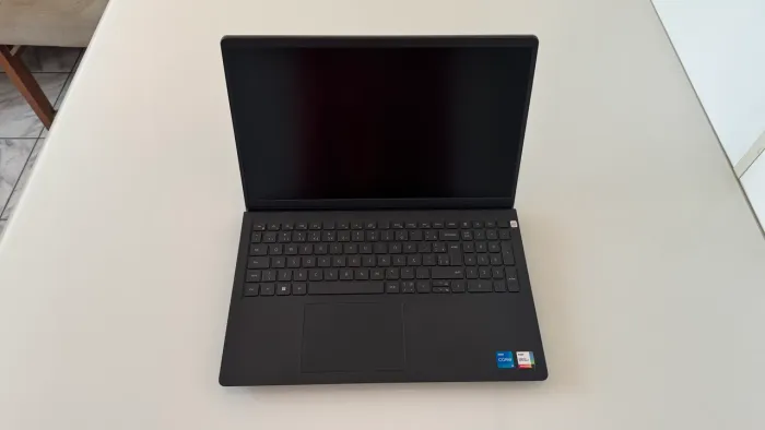 Notebook Dell Vostro 3510 FullHD IPS, i5 11°,16GB DDR4,SSD Nvme 512GB,Wi-Fi 5G