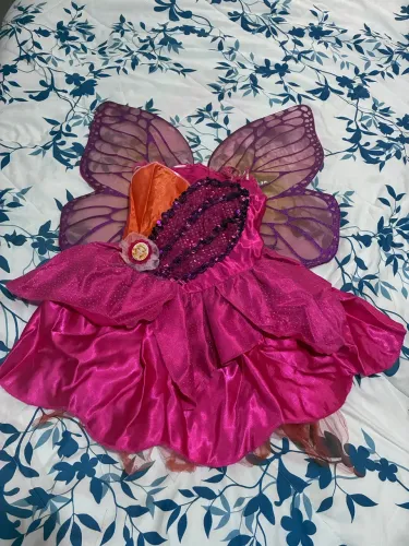 Fantasia Barbie borboleta