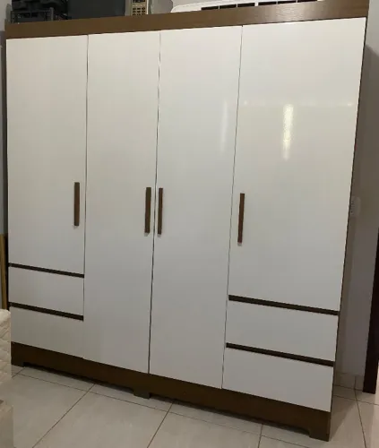 Guarda-Roupa