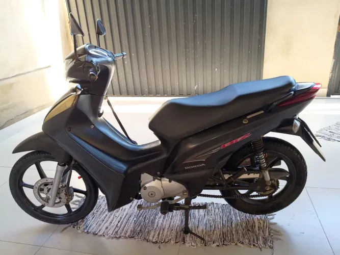 Vende Honda Biz 125 completa