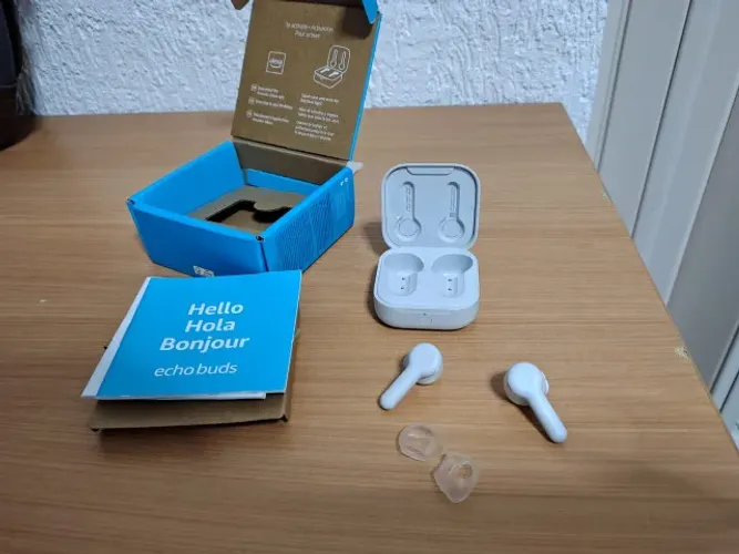 Fone de Ouvido Amazon Echo Buds